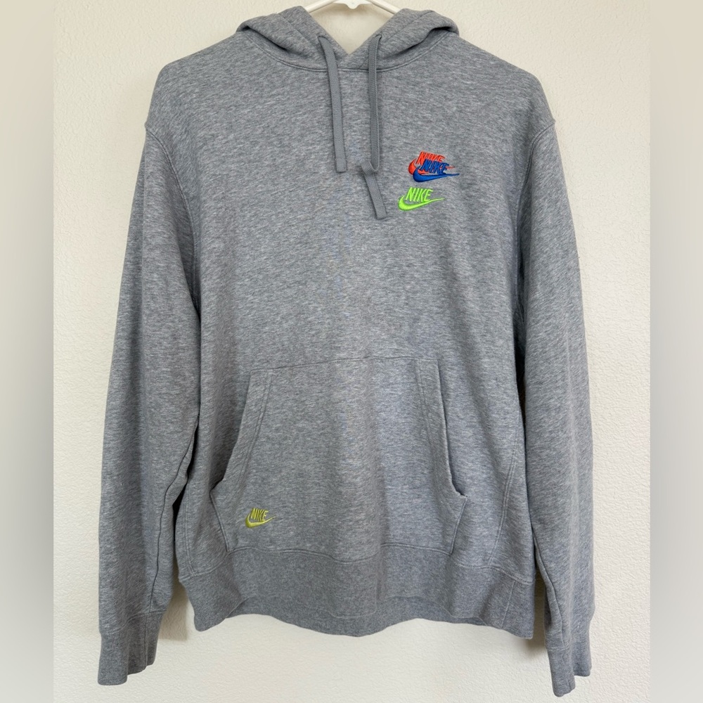 Nike Men's Heather Gray Hoodie with Multi Logo